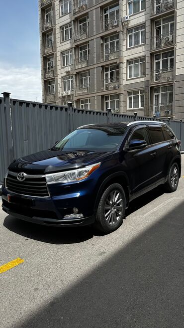 Toyota: Toyota Highlander: 2015 г., 3.5 л, Автомат, Бензин, Кроссовер