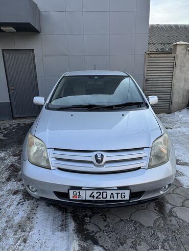 тайта ист: Toyota ist: 2003 г., 1.5 л, Автомат, Бензин, Хэтчбэк