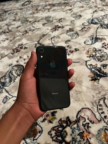32 дюйм: IPhone Xr, Колдонулган, 64 ГБ, Кара, Заряддоочу түзүлүш, Коргоочу айнек, Кабель, 79 %