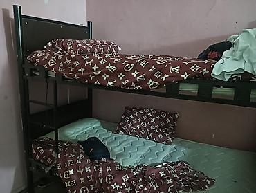 tekli carpayi: Məhsul: Tək nəfərlik çarpayılar (bir neçə model) Xüsusiyyətlər: - — 4