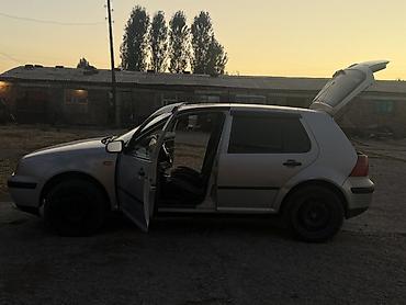 ешка немка: Volkswagen Golf: 1998 г., 2 л, Автомат, Бензин, Хэтчбэк — 3