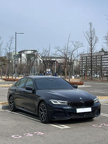 BMW 5 series: 2021 г., 2 л, Автомат, Бензин, Седан at lalafo.kg BMW 5 series: 2021 г., 2 л, Автомат, Бензин, Седан