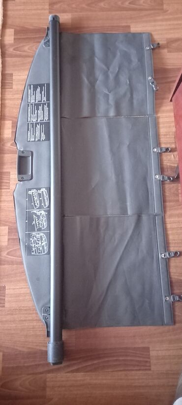 темно серые: Шторка багажника на toyota Carolla verso
темно серый цвет