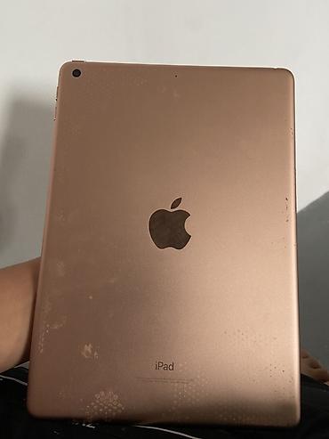 Планшеты: Apple iPad 9.7" (6‑го поколения), Wi‑Fi - Модель: iPad (6th gen) — 4