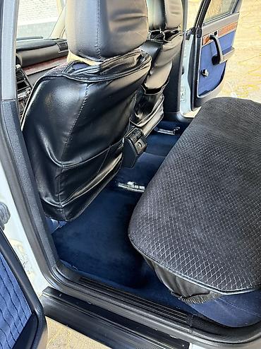 Audi: Audi S4: 1993 г., 2.3 л, Механика, Бензин, Седан — 23