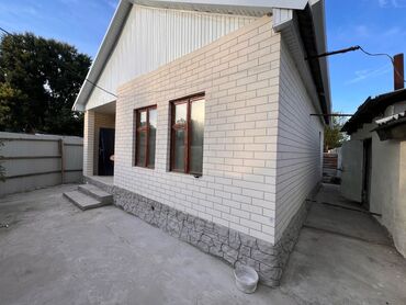 дом военно антановка: Дом, 40 м², 4 комнаты, Агентство недвижимости, Косметический ремонт