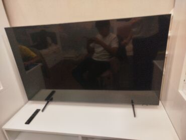 куплю телевизор бу недорого: Б/у Телевизор Samsung LED экран 55"