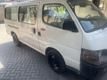 степ спада 2005: Toyota Hiace: 2003 г., 2.4 л, Бензин, Минивэн