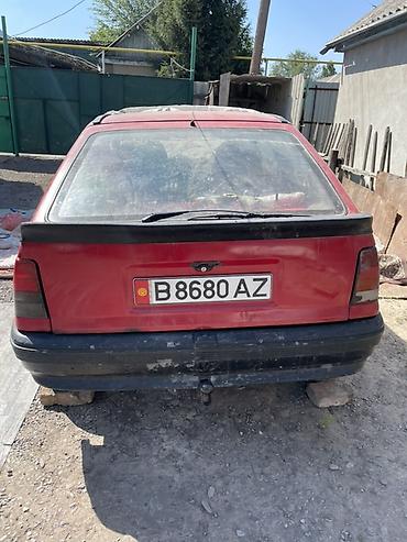 e klass: Opel Kadett: 1994 г., Механика, Бензин, Хэтчбэк — 8