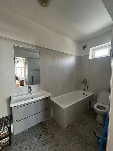 Sale of cottages and houses: Сдается уютный дом в аренду под офис или проживание. Площадь - 300 at lalafo.kg — 10 Sale of cottages and houses: Сдается уютный дом в аренду под офис или проживание. Площадь - 300 — 10