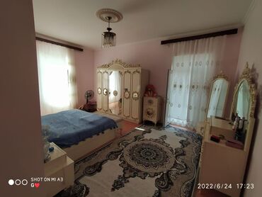 Həyət evləri və villaların satışı: 8 otaq, 200 kv. m, Kredit yoxdur, Orta təmir — 3