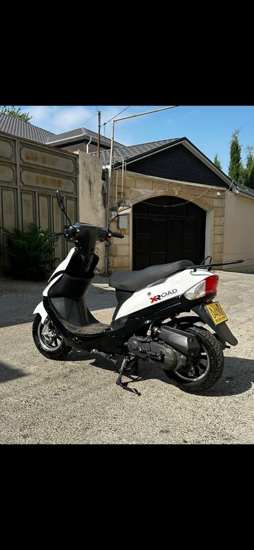 jiquli matoru: - X ROAD, 50 sm3, 2023 il, 4000 km