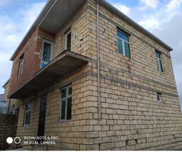 Həyət evləri və villaların satışı: Masazır 4 otaqlı, 130 kv. m, Kredit var, Təmirsiz