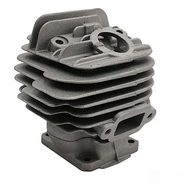 Motorne testere: Komplet cilindar i klip za dvotaktni motor testere Opis: - — 1