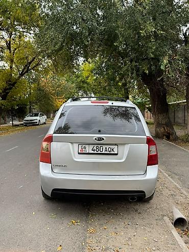 Kia: Kia Carens: 2007 г., 2 л, Механика, Бензин, Минивэн — 4