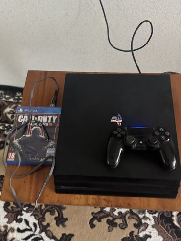 док станция бишкек: PS4 pro 1000 gb Идеальное состояние 3 ревизия Две игры на аккаунте
