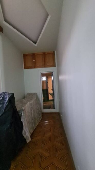 Həyət evləri və villaların satışı: 9 otaq, 330 kv. m — 12