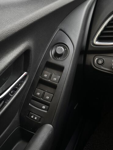 Chevrolet: Chevrolet Trax: 2019 г., 1.6 л, Автомат, Дизель, Кроссовер — 16