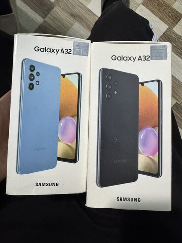 micro card 32gb: Samsung Galaxy A32, 64 ГБ, цвет - Черный, Гарантия, Две SIM карты, С документами