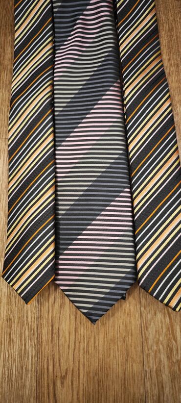 Галстуки, запонки: Галстуки – новые. - Классические мужские галстуки шириной около 7–8 — 25