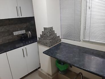 Ofis dəst mebeli: ICƏRƏ verilir Shehərin mərkezində rəshid beybudov kucəsində milli — 11