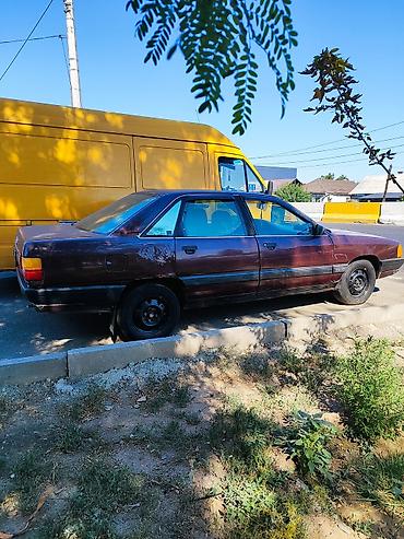 e34 4 4: Audi 100: 1988 г., 2 л, Механика — 10