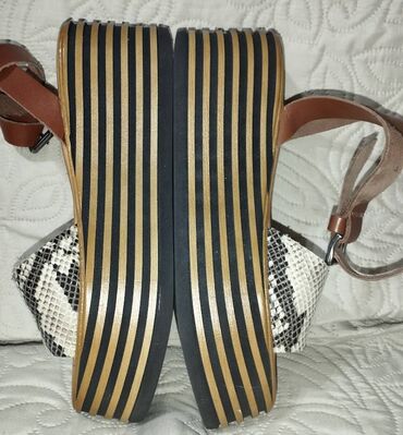 Sandale: Sandale, 39 na lalafo.rs — 8 Sandale: Sandale, 39 — 8