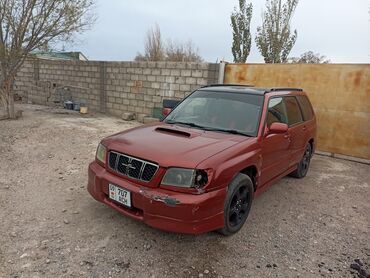срочно продаю в связи с переездом: Subaru Forester: 2002 г., Универсал