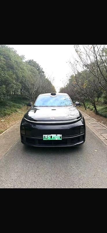 Продажа авто: Lixiang L7: 2024 г., Электромобиль, Кроссовер — 3