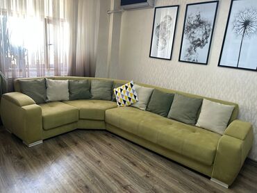 отдам бесплатно мебель: GnkKunc divan.qiymet 300 man.acilir bazali.olcu 3.00/2.00.unvan