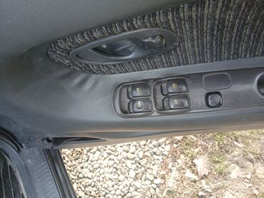 Mitsubishi: Mitsubishi Galant: 1995 г., 1.8 л, Автомат — 18