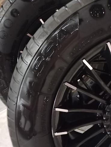 vaz disk: Məlumat: - 4 ədəd təkər diski və şin komplekti - Disklər çoxşaxəli — 6