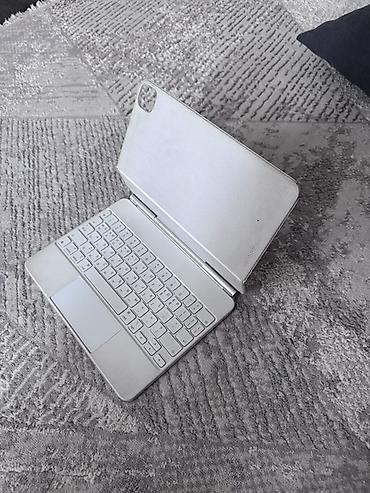 ipad 2018: Клавиатура‑чехол с трекпадом для iPad (серый) 11 inch клавиатура — 3