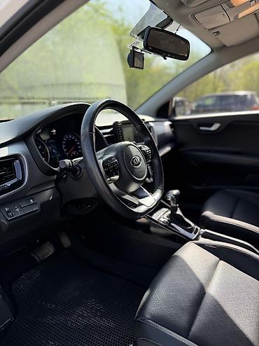 Kia: Kia Stonic: 2019 г., 1.4 л, Автомат, Бензин, Кроссовер — 9