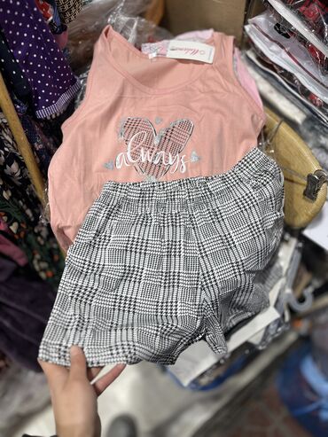 Пижамы: У вас только с длинными? Нет) У нас есть и пижамы с шортами на любой — 9