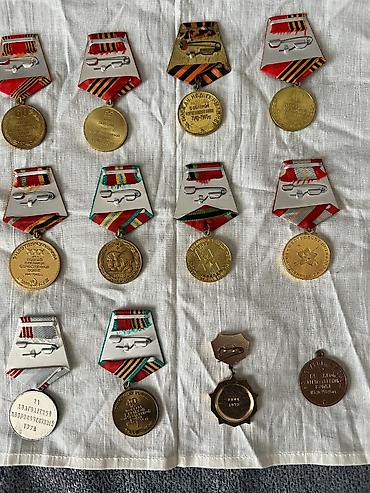 İncəsənət və kolleksiyalar: Sovet dövrünə aid orden və medallar kolleksiyası - Müxtəlif illərdə — 2