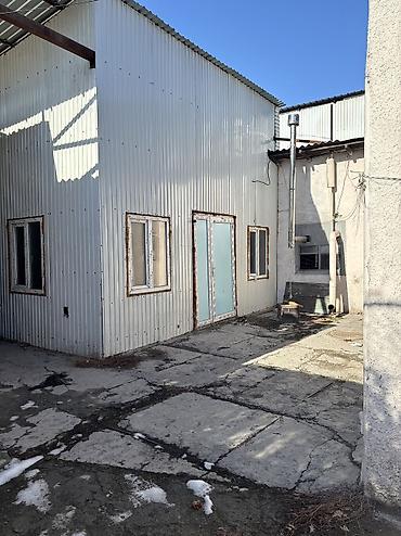 Продажа домов: Дом, 550 м², 9 комнат, Собственник — 9