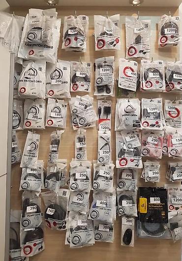 Zvučnici, slušalice i mikrofoni: Gejming slušalice sa mikrofonom – over‑ear dizajn - Velike zatvorene — 16