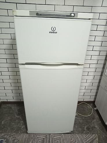 dynacord satilir: Indesit iki kameralı soyuducu - Üstdə dondurucu bölmə, altda soyutma — 1