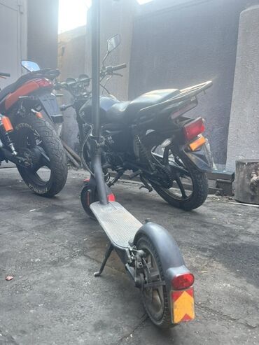 электро велосипеды: Elektrik skuter - Güclü arxa təkər motoru və disk tipli arxa əyləc