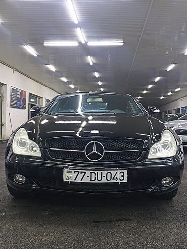 Mercedes-Benz: Mercedes-Benz CLS-Class: 3.5 l | 2006 il Sedan — 4