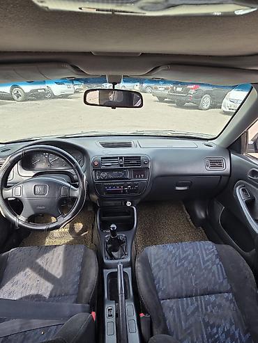 Продажа авто: Honda Civic: 1998 г., 1.5 л, Механика, Бензин, Седан — 6