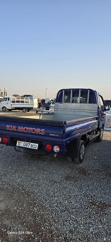Жеңил жүк ташуучу унаа, Kia, Стандарт, 1ге чейин т, Колдонулган — 3