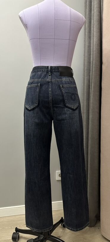 джинсы по низкой цене: Джинсы, XS (EU 34), S (EU 36)