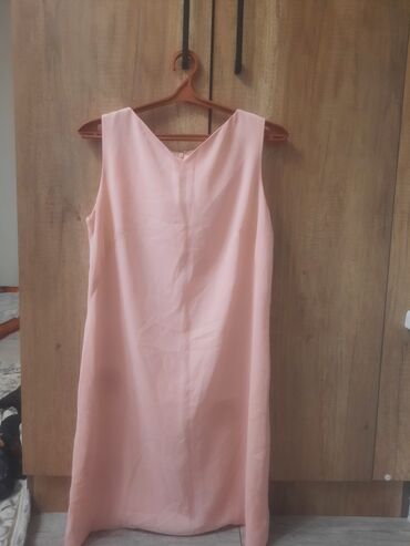 женское платье 54р: Вечернее платье, Классическое, Без рукавов, XL (EU 42)
