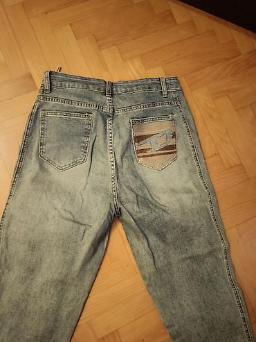 armani jeans: Boz-açıq mavi yuyulma effektli jeans şalvar.Xl ölçüdə. Səliqəli — 4