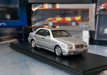 Avtomobil modelləri: Коллекционная модель Mercedes-Benz C43 AMG W202 silver 2000 Special — 16