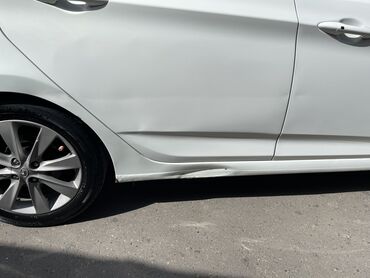 Hyundai: Hyundai Accent: 1.6 l | 2011 il Sedan — 7