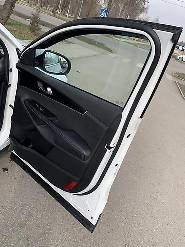 Kia: Kia Sorento: 2018 г., Кроссовер — 7