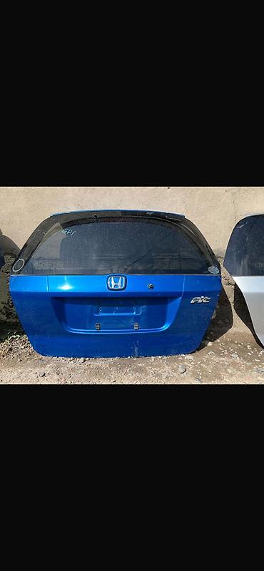 коллектор фит: Крышка багажника Honda, 2004 г., Б/у, Оригинал — 3